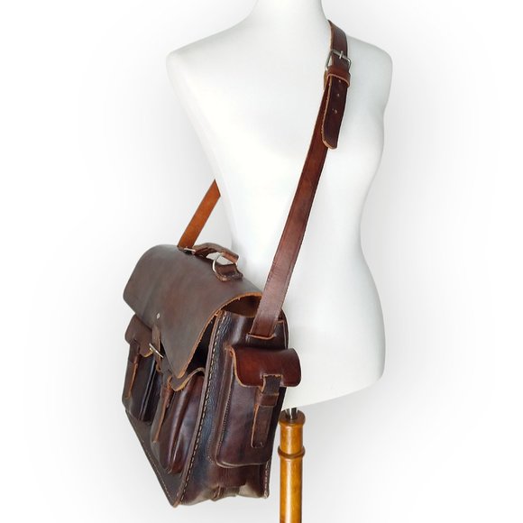 Vintage Leather Messenger Laptop Crossbody Bag Rawhide Brown Old World Large - Picture 3 of 12